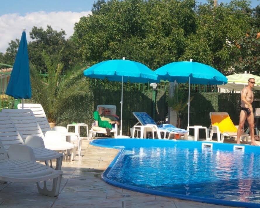 Hotel Paradise โกลเดน แซนส์ ภายนอก รูปภาพ